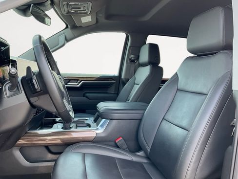 Used 2025 Chevrolet Silverado 1500 RST AWD/4WD image 9