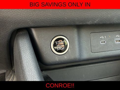 Used 2023 Nissan Rogue SV FWD image 19