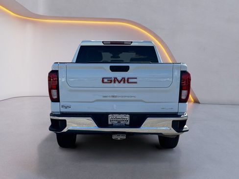 Used 2024 GMC Sierra 1500 SLE image 6