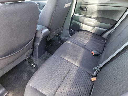 Used 2012 Mitsubishi Outlander Sport SE AWD/4WD image 31