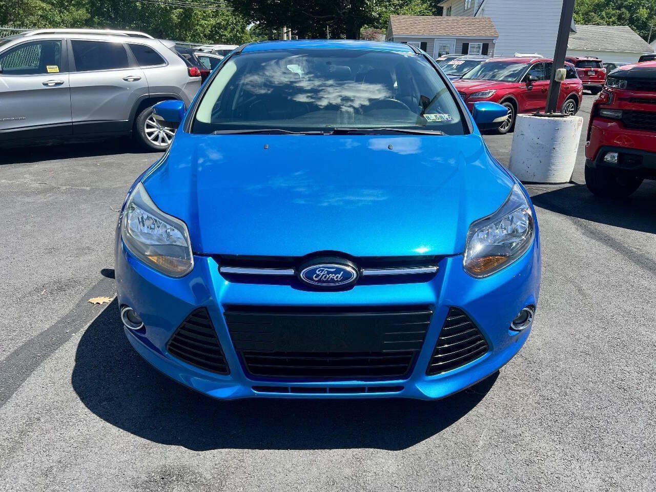Used 2014 Ford Focus Titanium FWD image 8