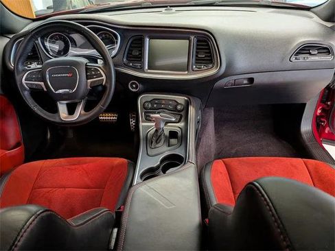 Certified 2016 Dodge Challenger R/T Scat Pack w/ Leather Interior Group image 24