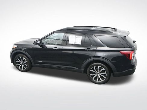 Used 2023 Ford Explorer ST-Line w/ Class IV Trailer Tow Package image 31