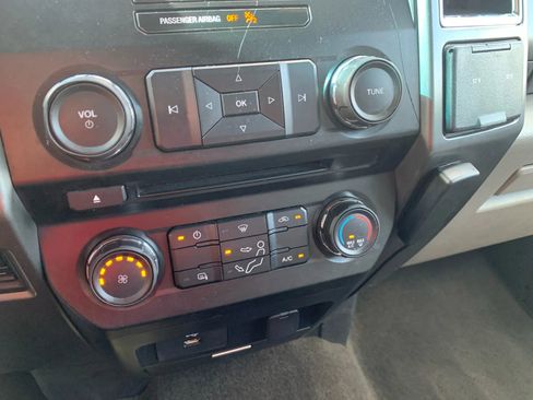 Used 2018 Ford F250 XLT w/ FX4 Off-Road Package image 22