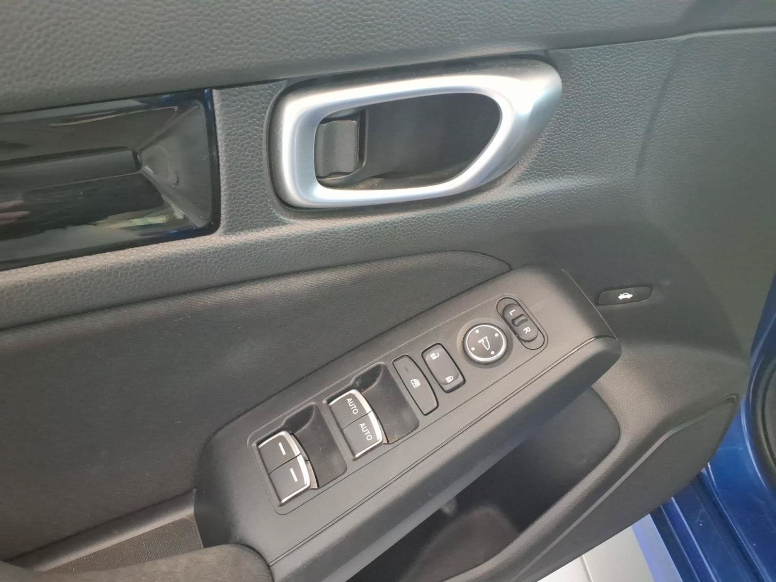 Used 2024 Honda Civic EX image 12