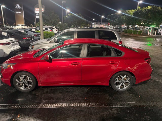Used 2020 Kia Forte LXS FWD image 2