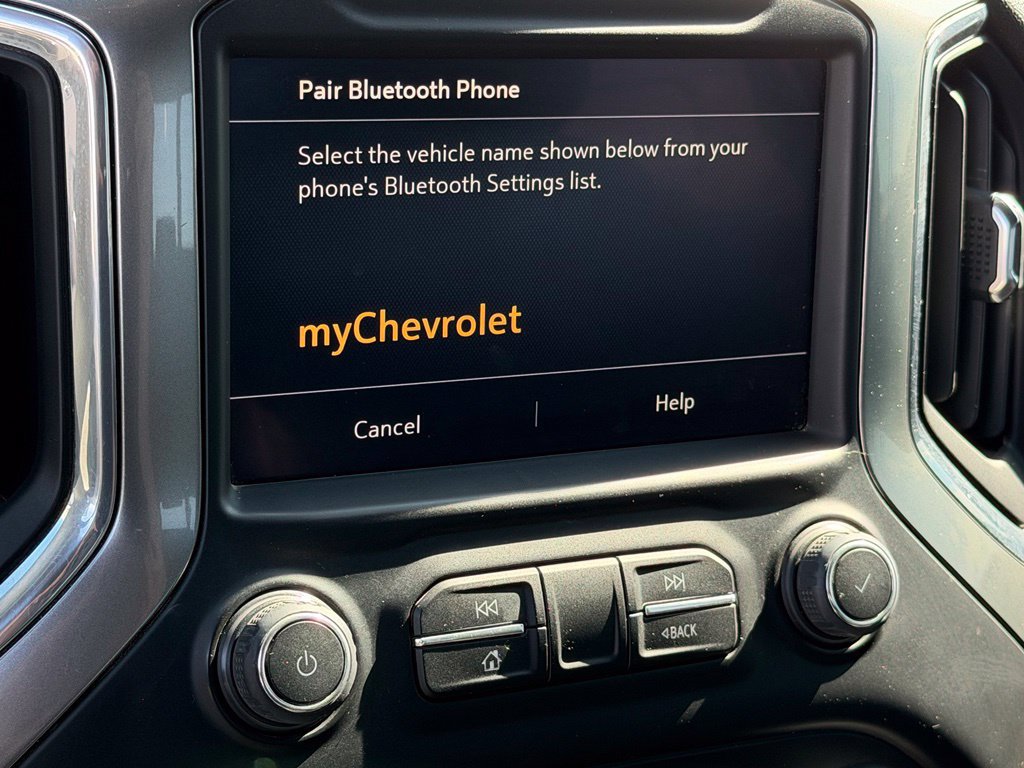 Used 2022 Chevrolet Silverado 1500 LT AWD/4WD image 24