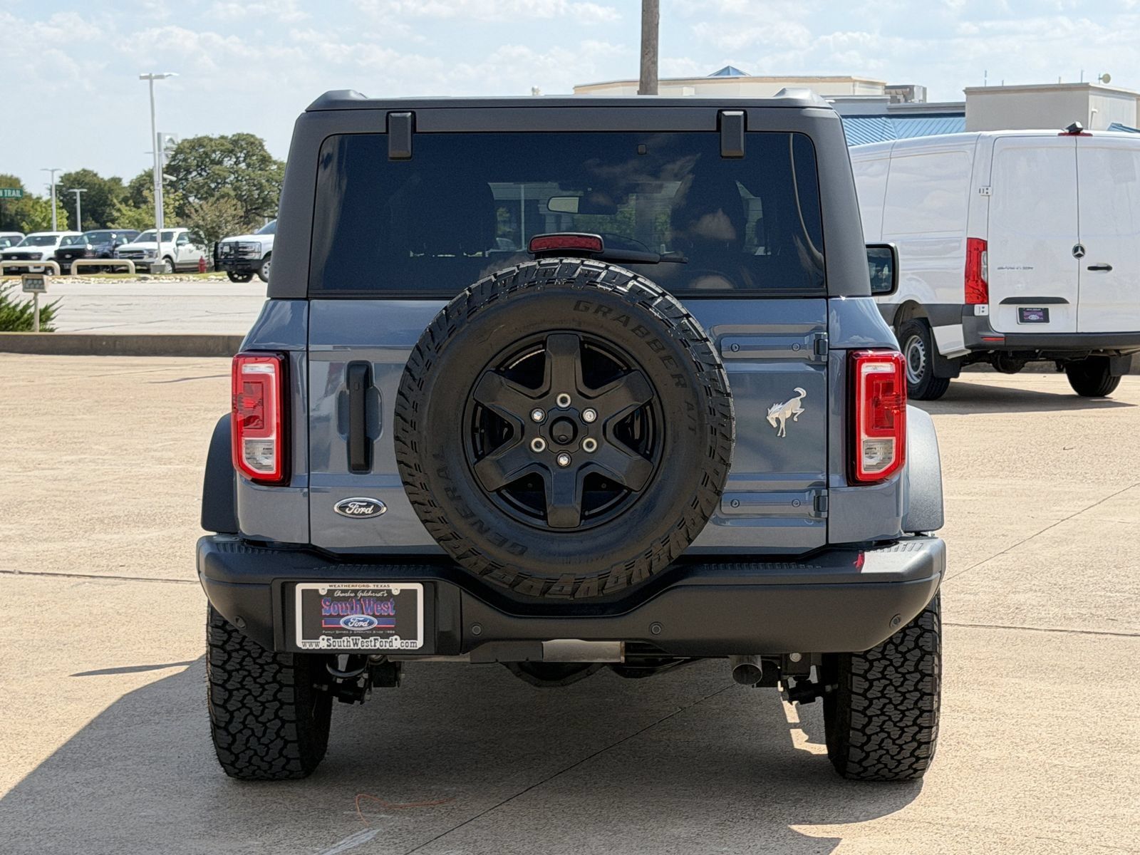 Used 2025 Ford Bronco Big Bend w/ Black Diamond Package AWD/4WD image 5