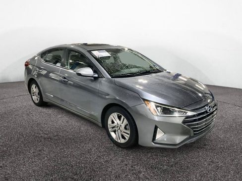 Used 2019 Hyundai Elantra Value Edition FWD image 2