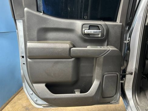 Used 2025 Chevrolet Silverado 1500 Custom RWD image 39
