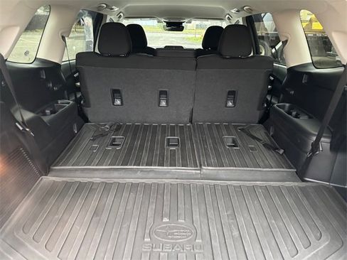 Certified 2022 Subaru Ascent Premium w/ Convenience Package image 23