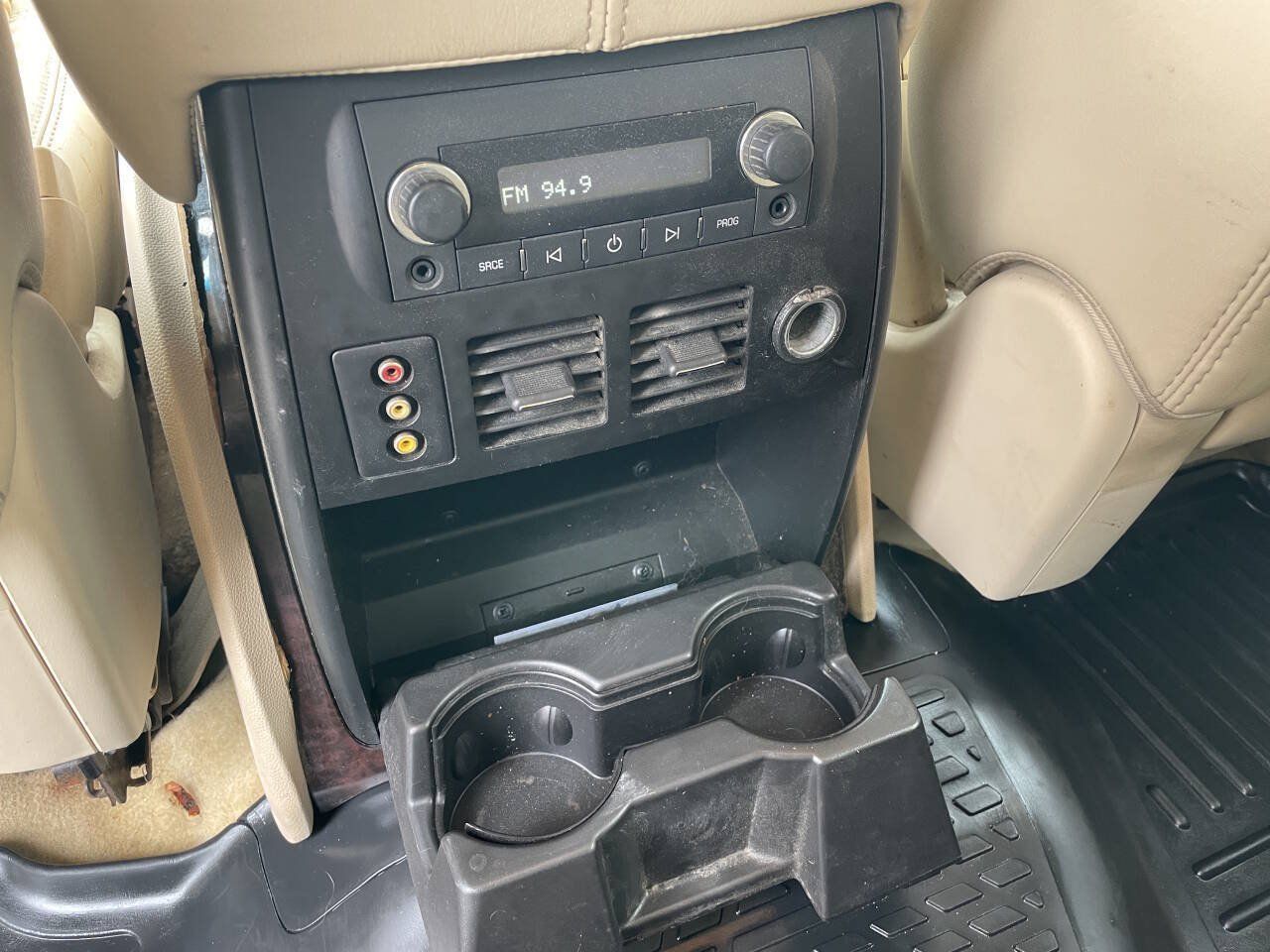 Used 2007 Cadillac Escalade EXT w/ Information Package AWD/4WD image 25