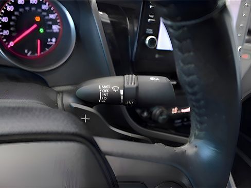 Used 2022 Toyota Camry XSE image 20