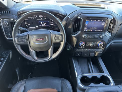 Used 2022 GMC Sierra 1500 AT4 w/ AT4 Preferred Package image 17