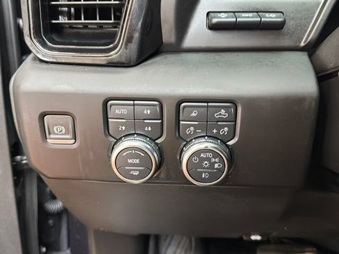 Used 2023 GMC Sierra 1500 AT4 w/ AT4 Premium Package AWD/4WD image 24