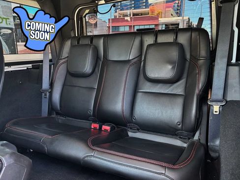 Used 2020 Jeep Wrangler Rubicon AWD/4WD image 11