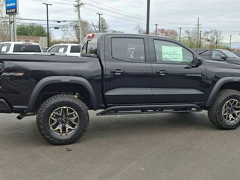 New 2026 Chevrolet Colorado ZR2 w/ Technology Package AWD/4WD image 3