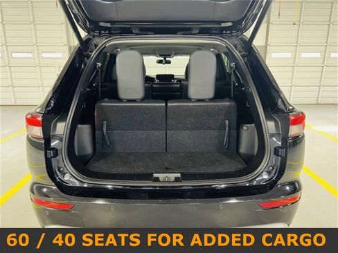 Used 2024 Mitsubishi Outlander SE image 12