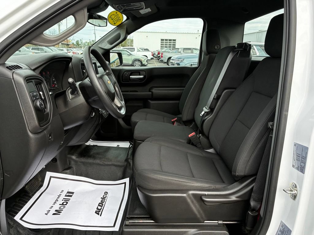 Used 2025 Chevrolet Silverado 1500 W/T RWD image 23