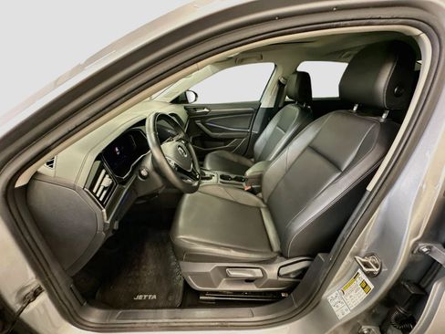 Used 2019 Volkswagen Jetta SEL FWD image 13