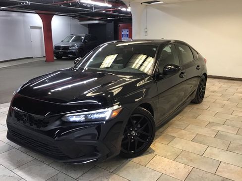 Used 2024 Honda Civic Sport image 5