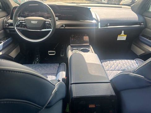 New 2026 Cadillac Vistiq Premium Luxury image 20