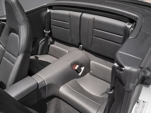 Certified 2025 Porsche 911 Carrera RWD image 19