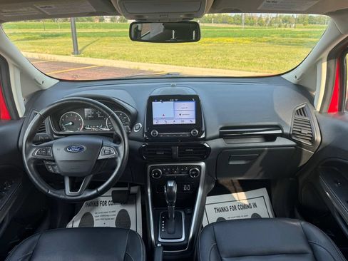 Used 2019 Ford EcoSport Titanium AWD/4WD image 16