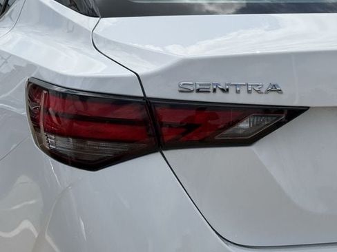 Used 2025 Nissan Sentra SV FWD image 6