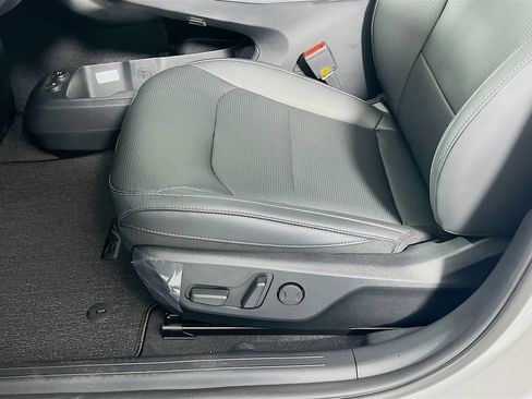 New 2026 Kia EV6 Wind RWD image 17