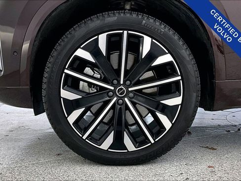 Used 2025 Volvo XC90 T8 Ultra image 11