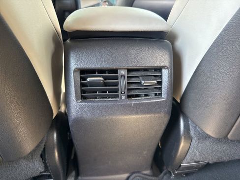 Used 2015 Lexus RX 450h FWD image 28