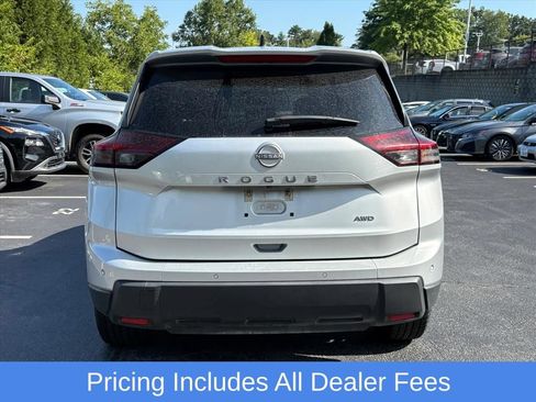 Used 2024 Nissan Rogue S AWD/4WD image 5