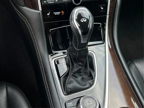 Used 2018 INFINITI Q50 Luxe w/ Essential Package (3.0T Luxe) AWD/4WD image 46