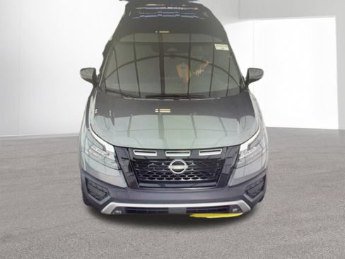 Used 2025 Nissan Pathfinder Rock Creek AWD/4WD image 2