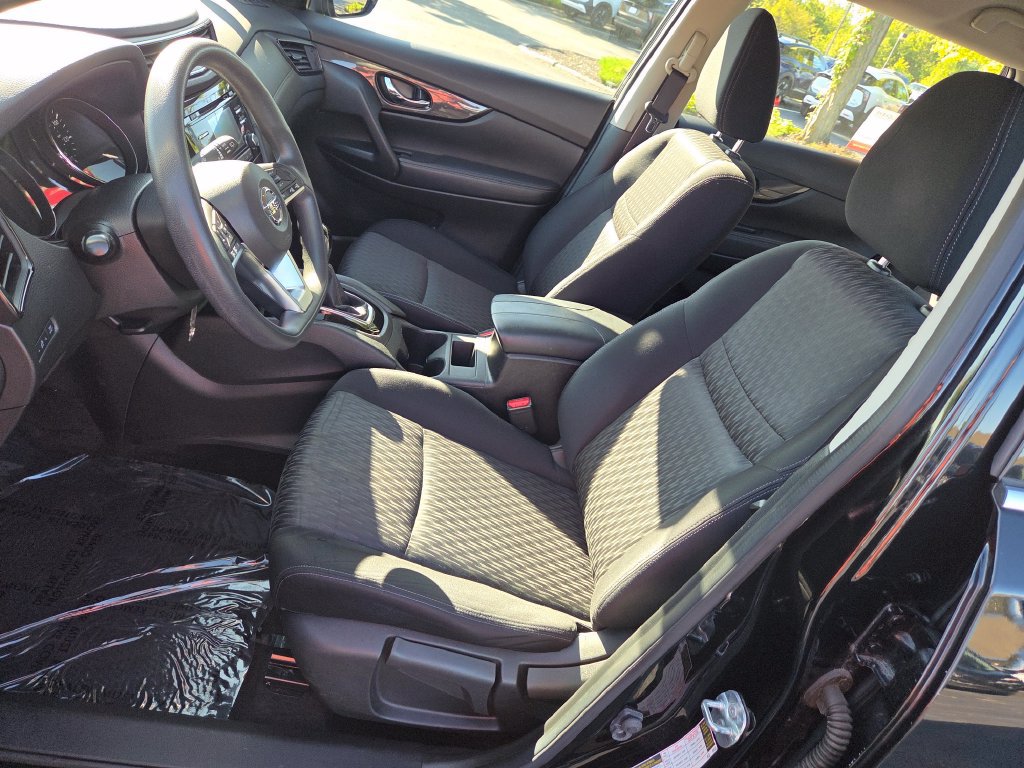 Used 2017 Nissan Rogue S AWD/4WD image 27