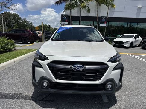 Used 2024 Subaru Outback Premium AWD/4WD image 29
