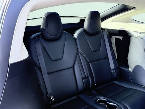 Used 2018 Tesla Model X P100D image 42