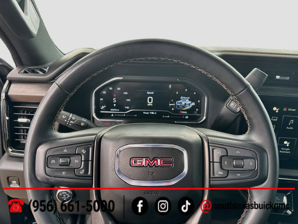 Used 2025 GMC Sierra 2500 AT4 w/ AT4 Premium Plus Package AWD/4WD image 15