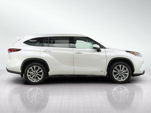 Used 2026 Toyota Highlander Limited AWD/4WD image 6