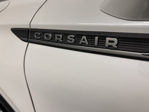 New 2026 Lincoln Corsair Premiere image 38