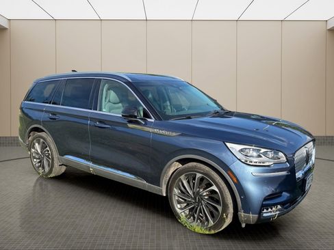 Used 2020 Lincoln Aviator Reserve w/ Equipment Group 202A AWD/4WD image 8