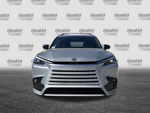 New 2026 Lexus TX 500h AWD image 3
