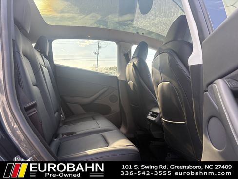 Used 2024 Tesla Model Y Long Range image 11