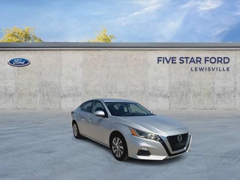 Used 2020 Nissan Altima 2.5 S FWD image 2