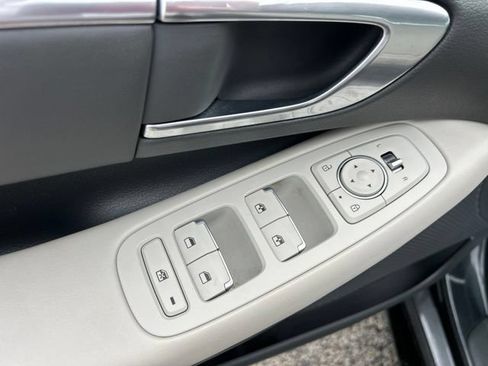 Used 2023 Hyundai Sonata SEL FWD image 13