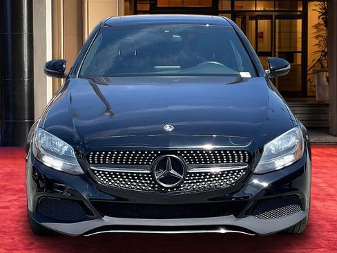 Used 2018 Mercedes-Benz C 300 4MATIC Sedan image 3