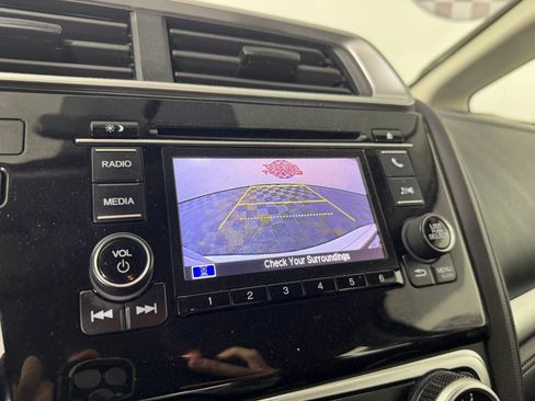 Used 2019 Honda Fit LX image 17