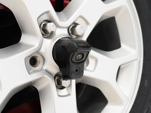 Used 2021 Jeep Wrangler Unlimited Islander image 11