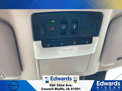 Used 2024 Nissan Pathfinder Platinum AWD/4WD image 37